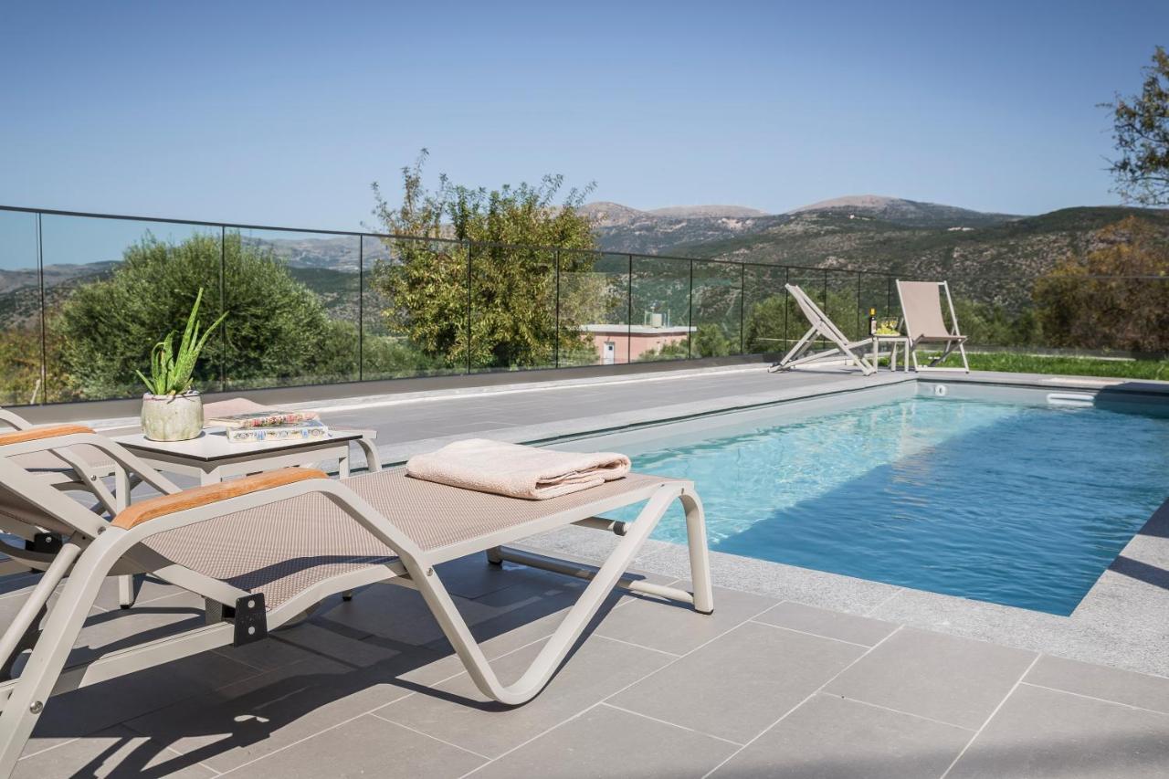 Onar - Luxury Villas Аргостолион Екстериор снимка